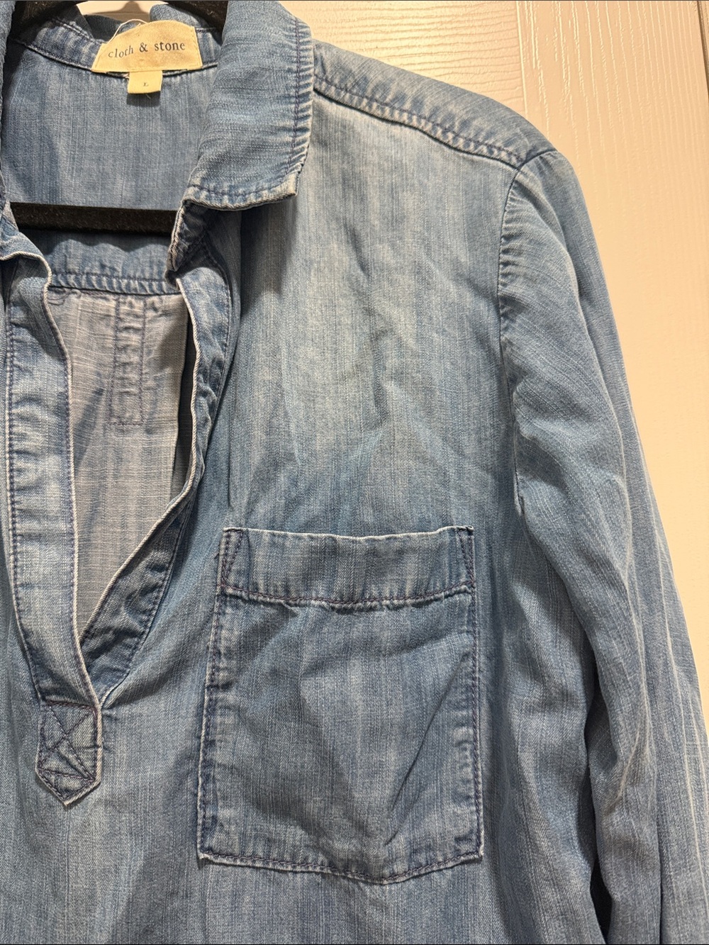 Cloth & Stone Chambray Shirt - Blue Large - Picture 4 of 6